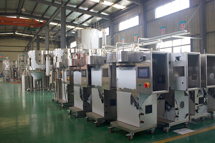 實(shí)驗(yàn)型噴霧干燥機(jī)的注意事項(xiàng)有哪些? 實(shí)驗(yàn)型噴霧干燥機(jī)的注意事項(xiàng)有哪些?